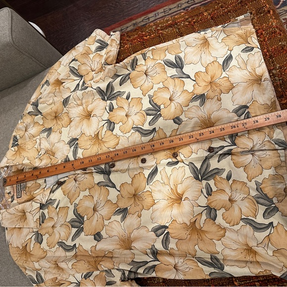 Men’s Jami a Jax silk floral Hawaiin shirt - Picture 4 of 4